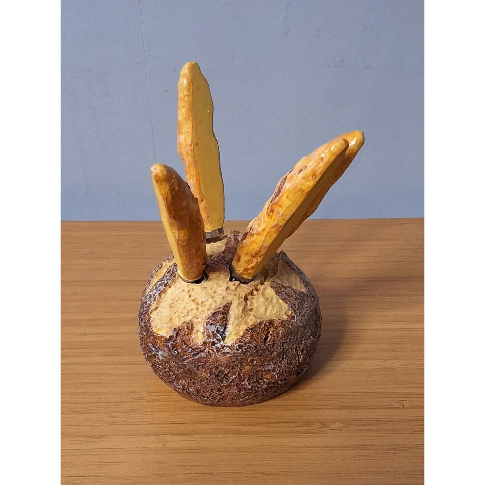 Pains de France Baguette Cheese Spreader Set 4 Knives with Boule Bread Holder